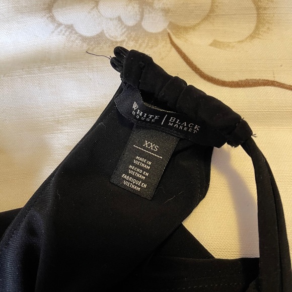 Halter black top - Picture 7 of 9